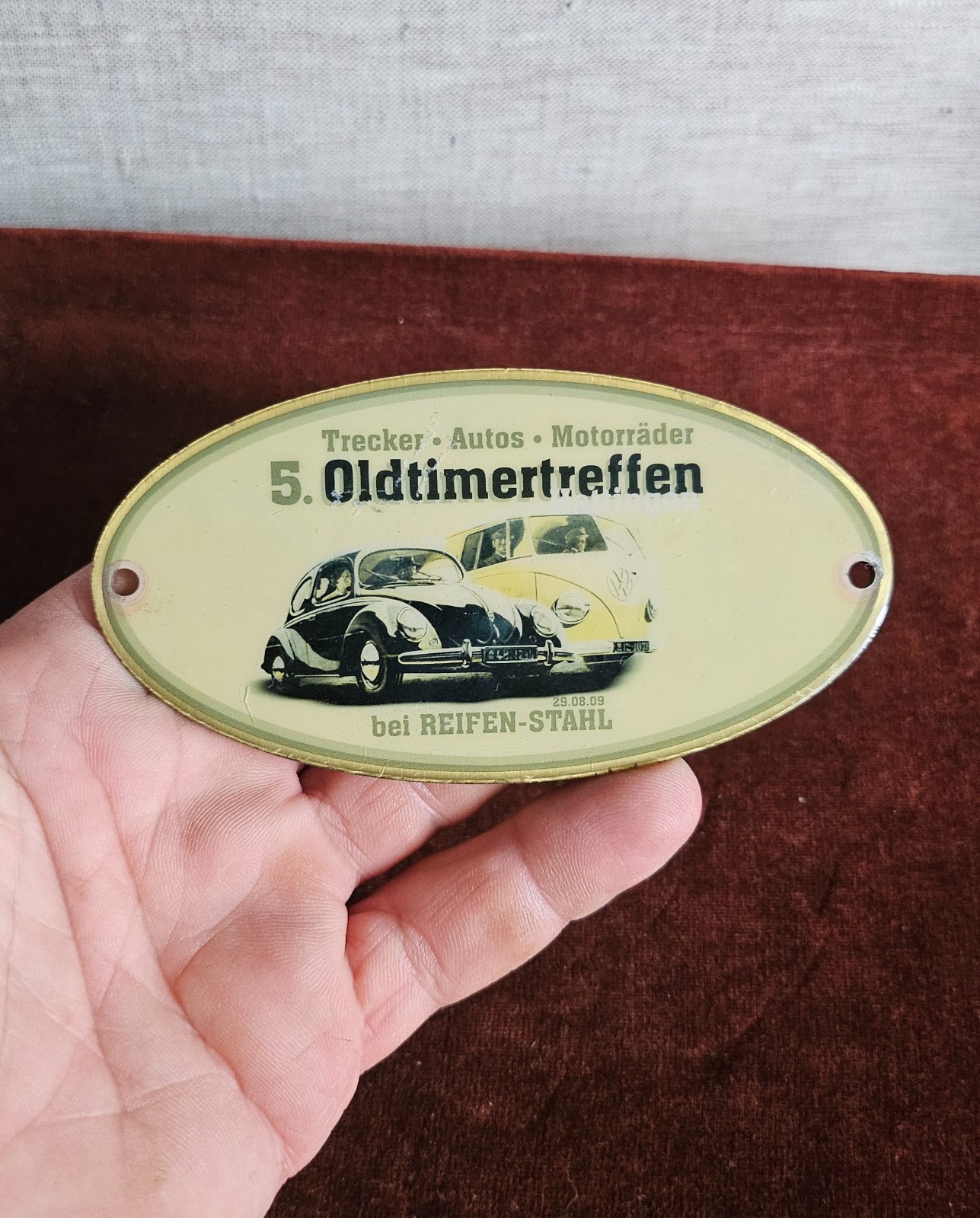 VINTAGE ENAMEL AUTOMOBILE CAR CLUB BADGE # OLDTIMER VW BEETLE T1 RALLY 2009