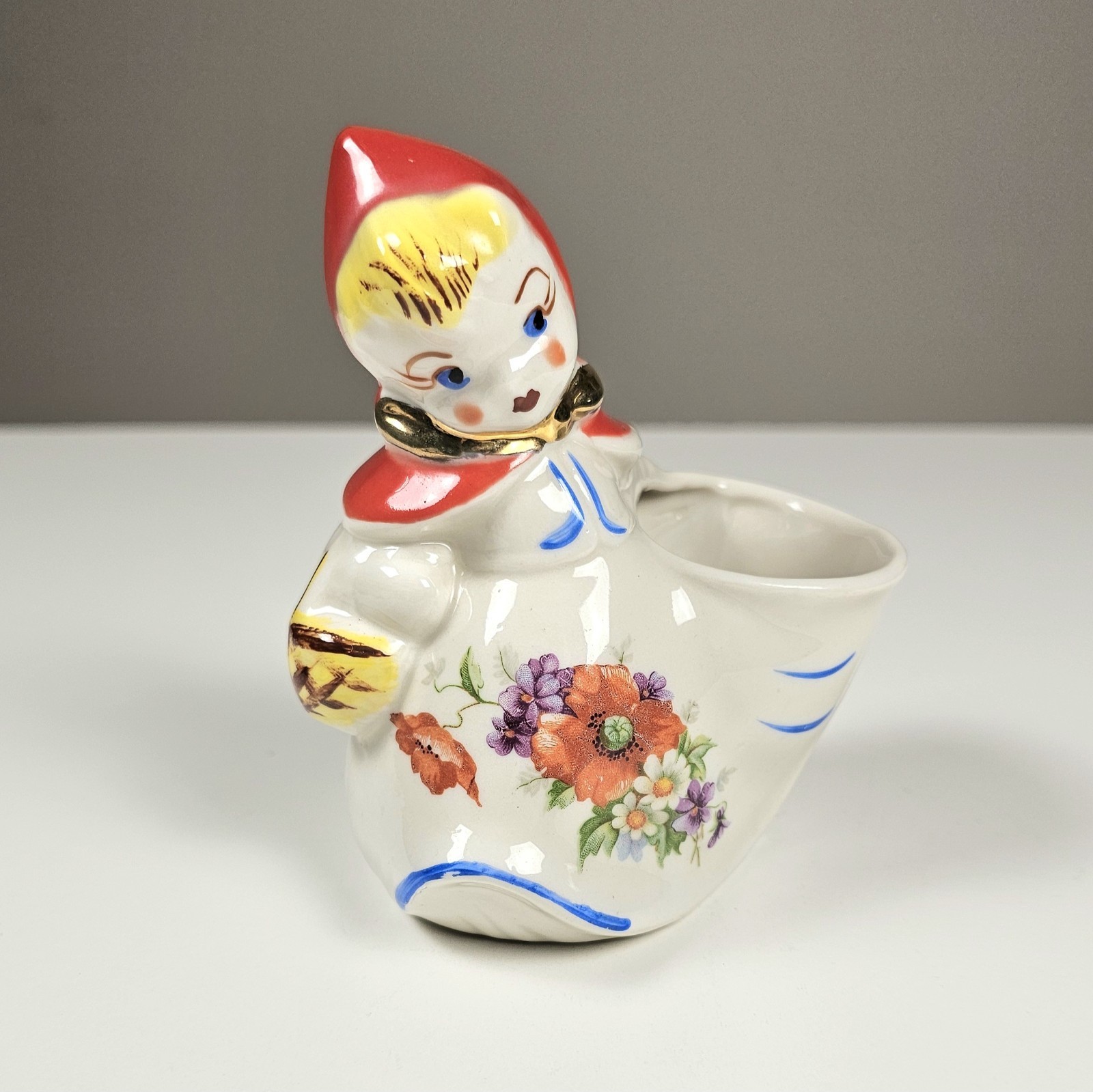 Vintage Hull Pottery Little Red Riding Hood Open Sugar Bowl 1940s Regal China