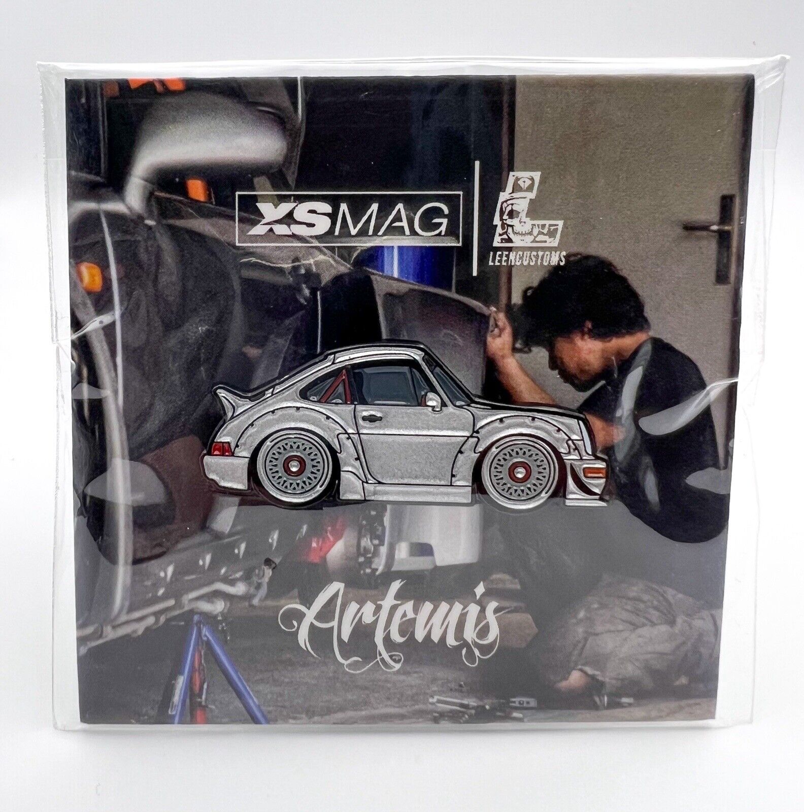 Leen Customs  - XS Mag 911 Porsche RWB Akira Nakai - Artemis