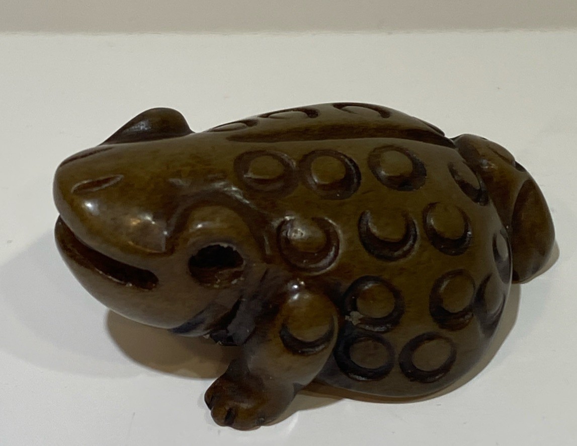 Hand Carved Three Legs Frog Toad Figurine 1x2x1.5” China