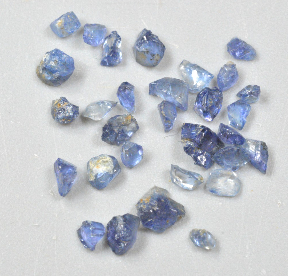 Benitoite Facet Rough , Dallas Gem mine, California, 5.26 CT Benitoite Facet Rough , Dallas Gem mine, California, 5.26 CT