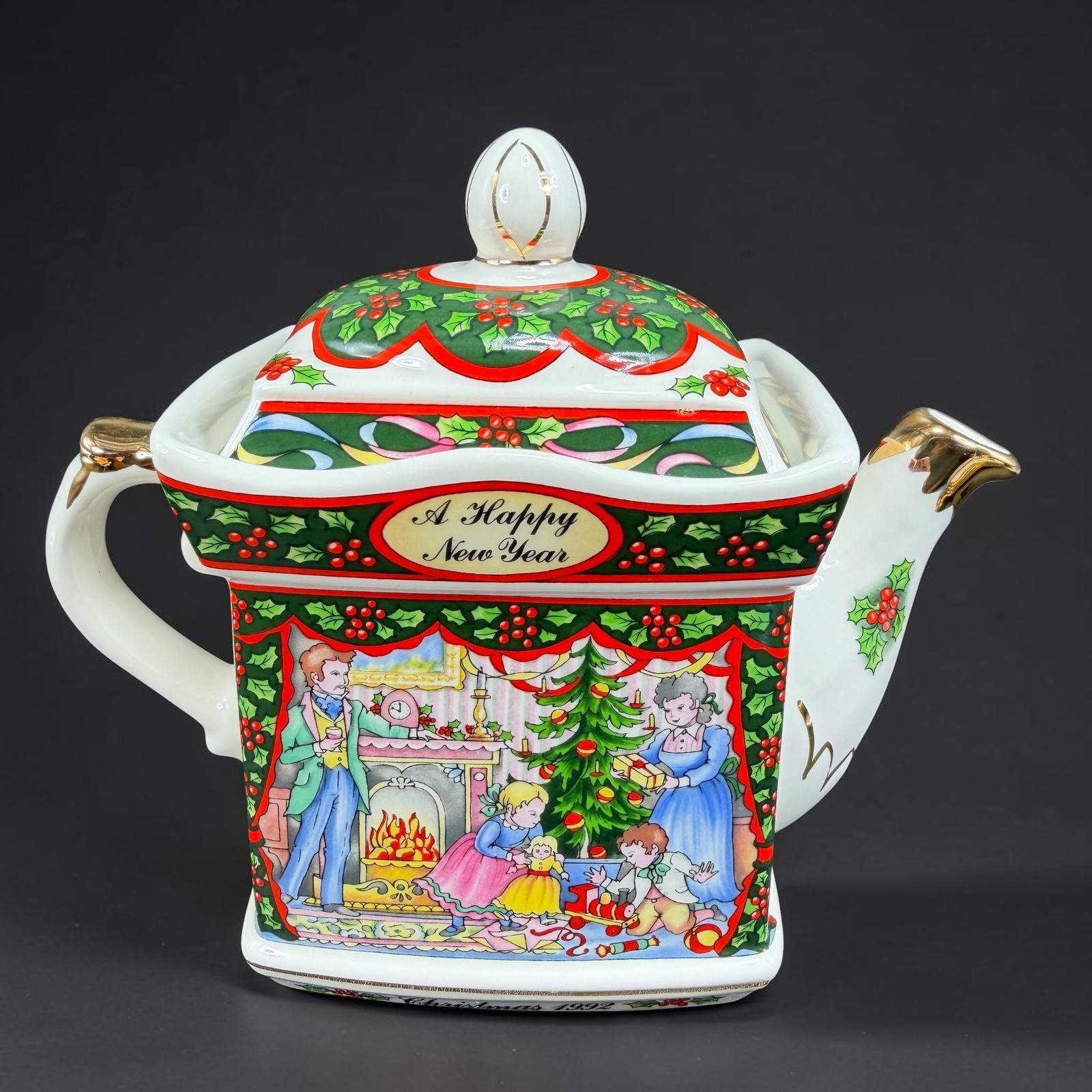 Sadler Christmas Morning Teapot 1992 England Holiday Victorian Scene Gold Trim