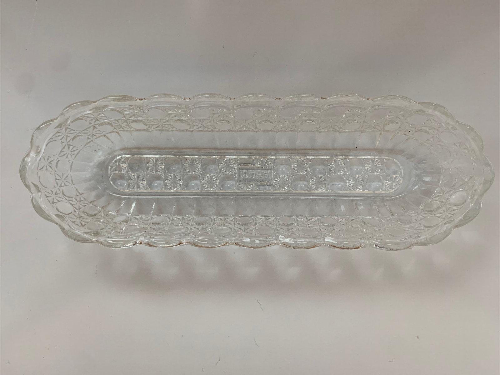 AVON VTG CRYSTAL OBLONG 8.5 INCH DISH SCALLOP EDGES
