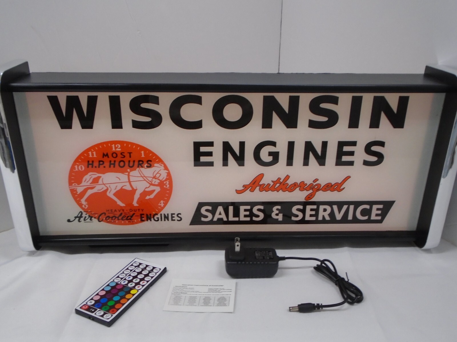 Wisconsin Engines LED Display lighted sign lightbox Wall hanging Light