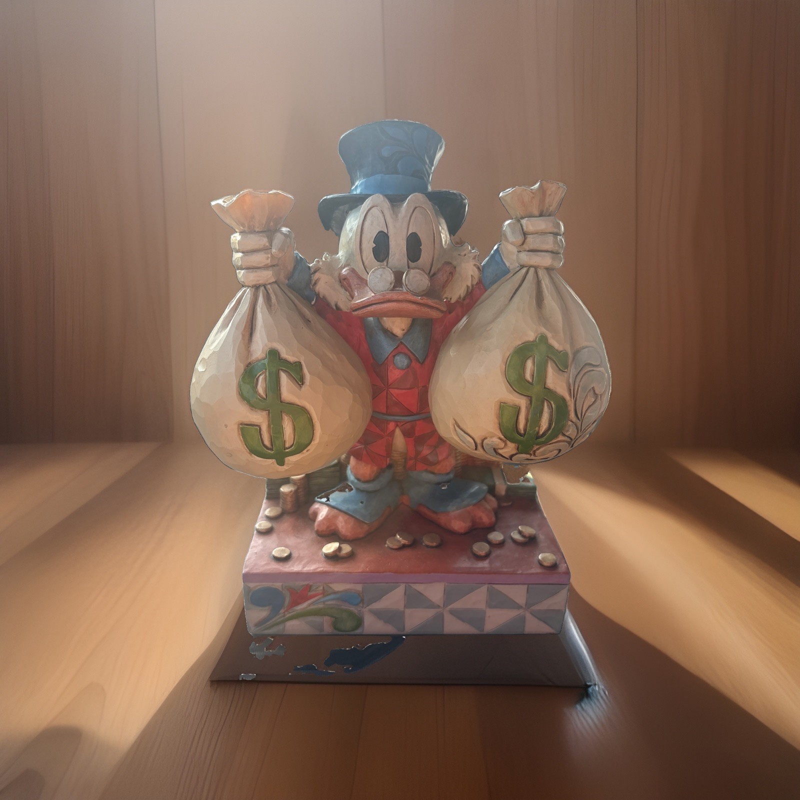 Enesco - Disney Showcase - Jim Shore Scrooge McDuck 'A Wealth of Riches' 4027137
