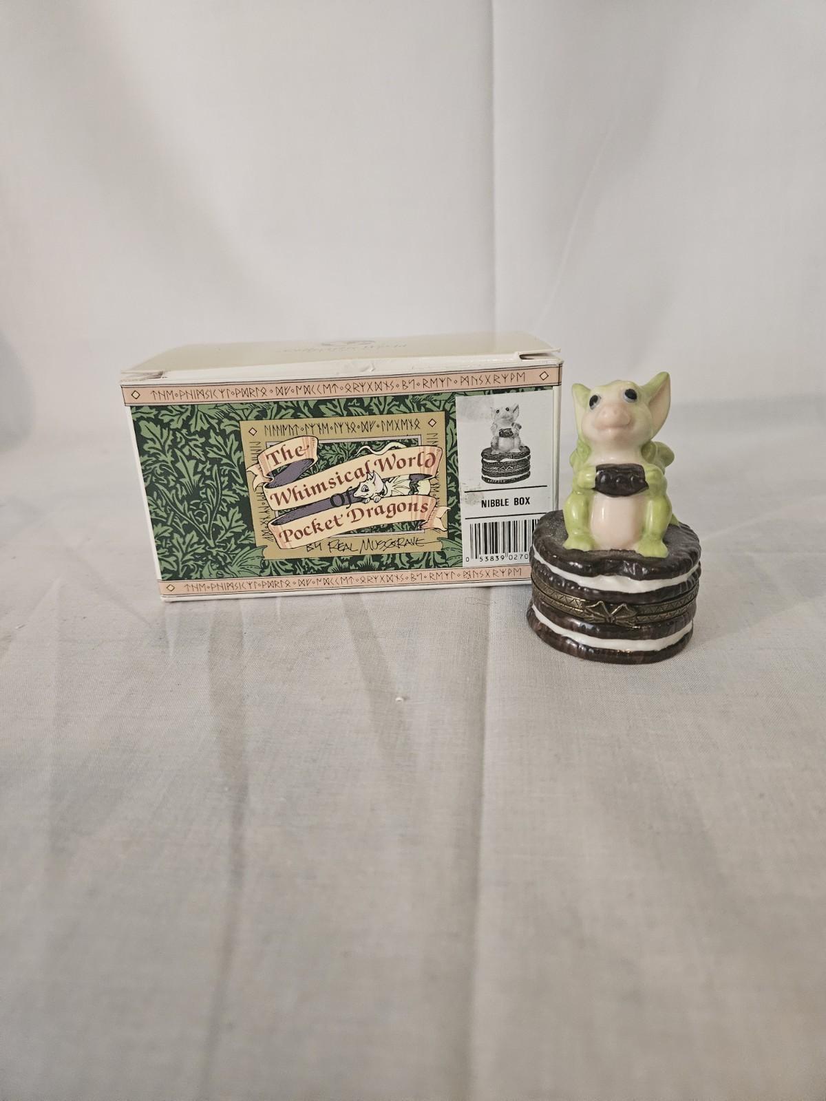 1989 The Whimsical World of Pocket Dragons NIBBLE BOX Ceramic Trinket Box IOB