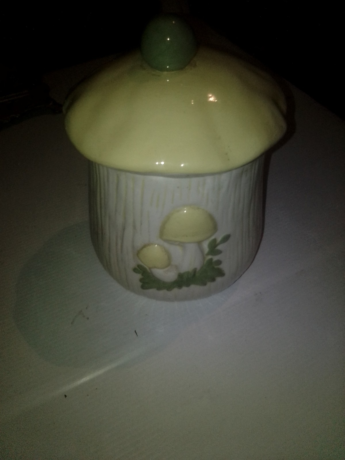 Vintage 1970's Arnel's Ceramic 6.5