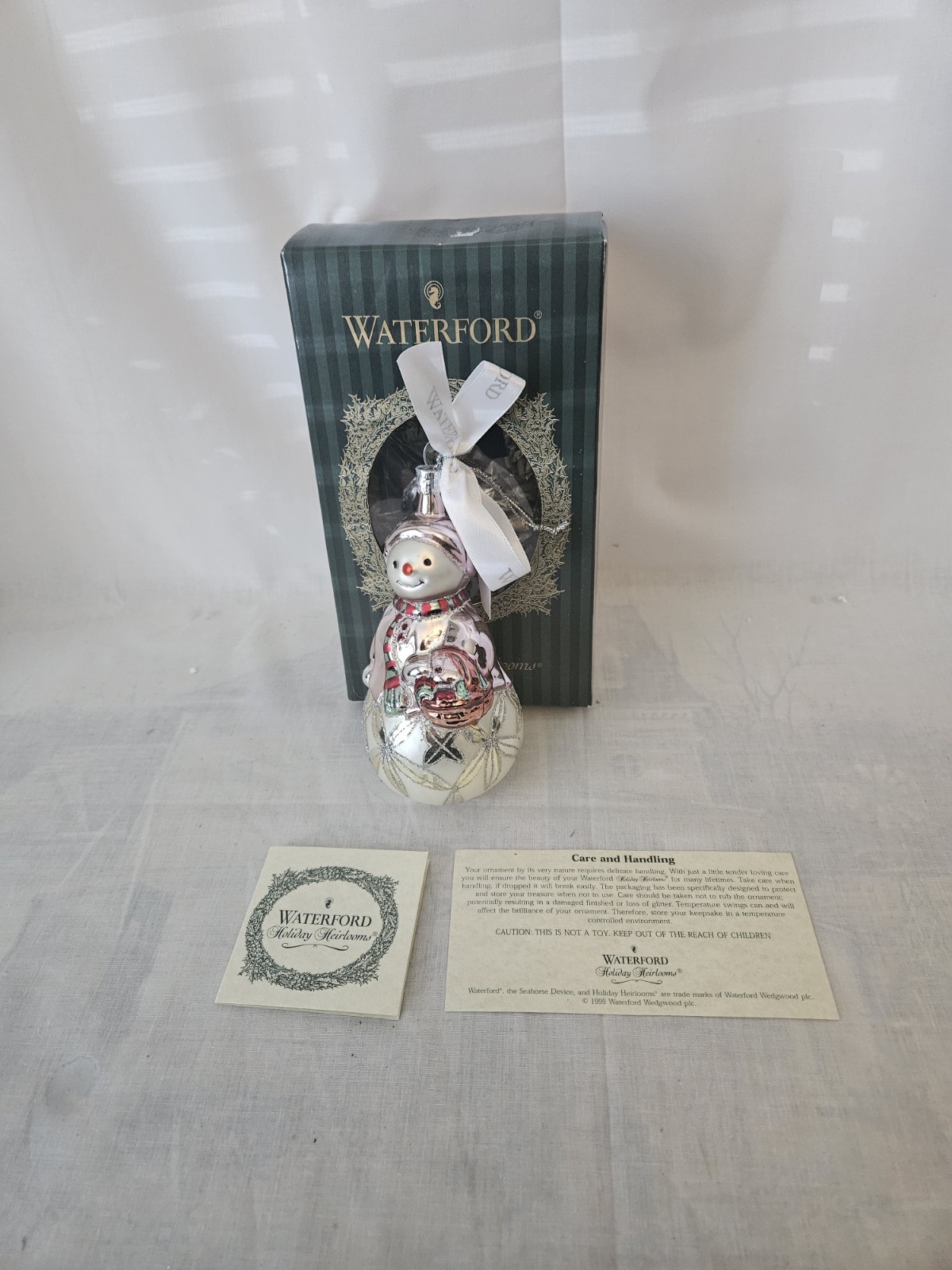 2001 First Issue Waterford Holiday Heirlooms Blown Glass LISMORE LUCY Ornament