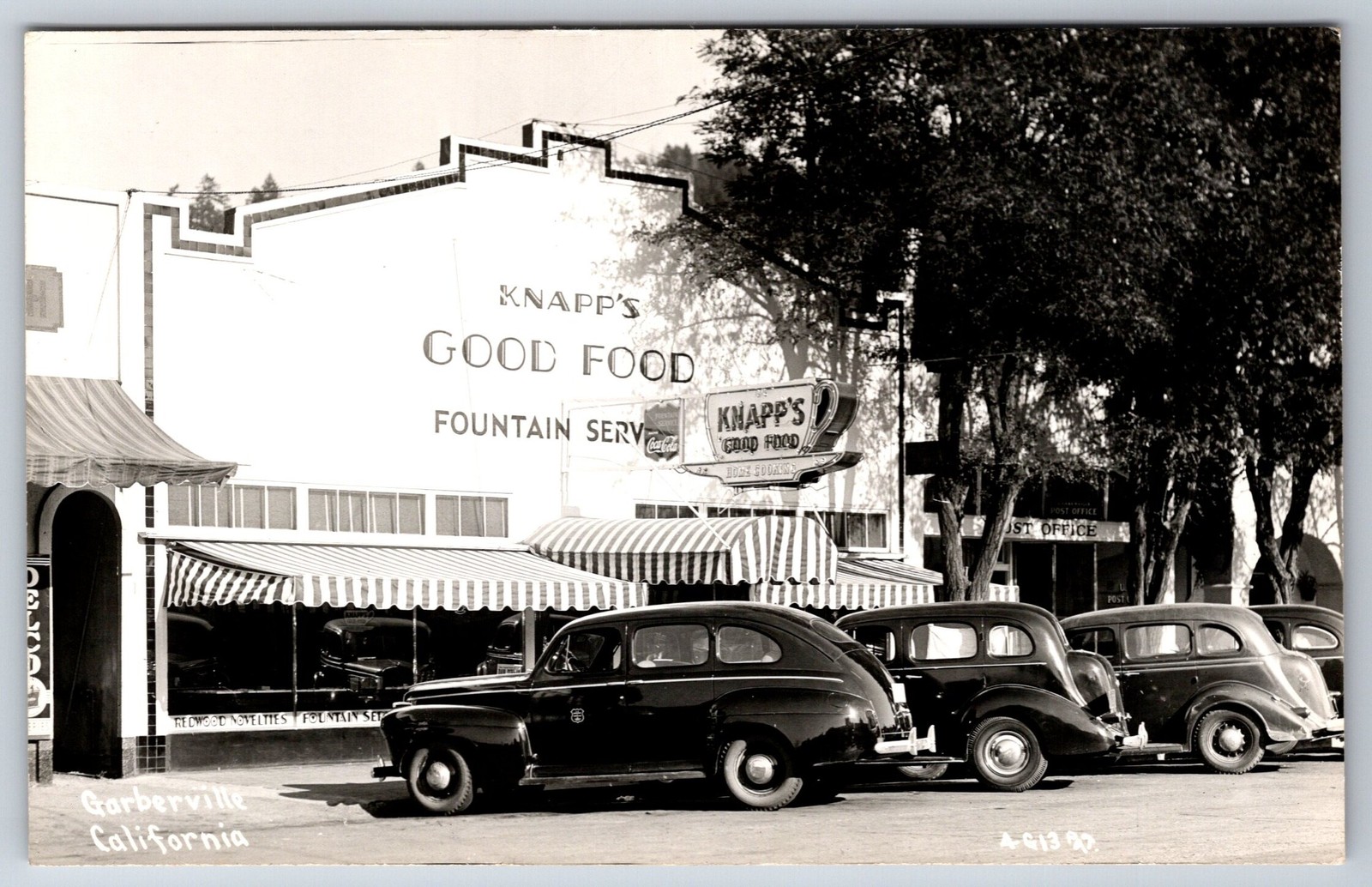 Garberville CA~Knapp\'s Good Food Restaurant~Fountain~Neon Sign~1930s Cars~RPPC