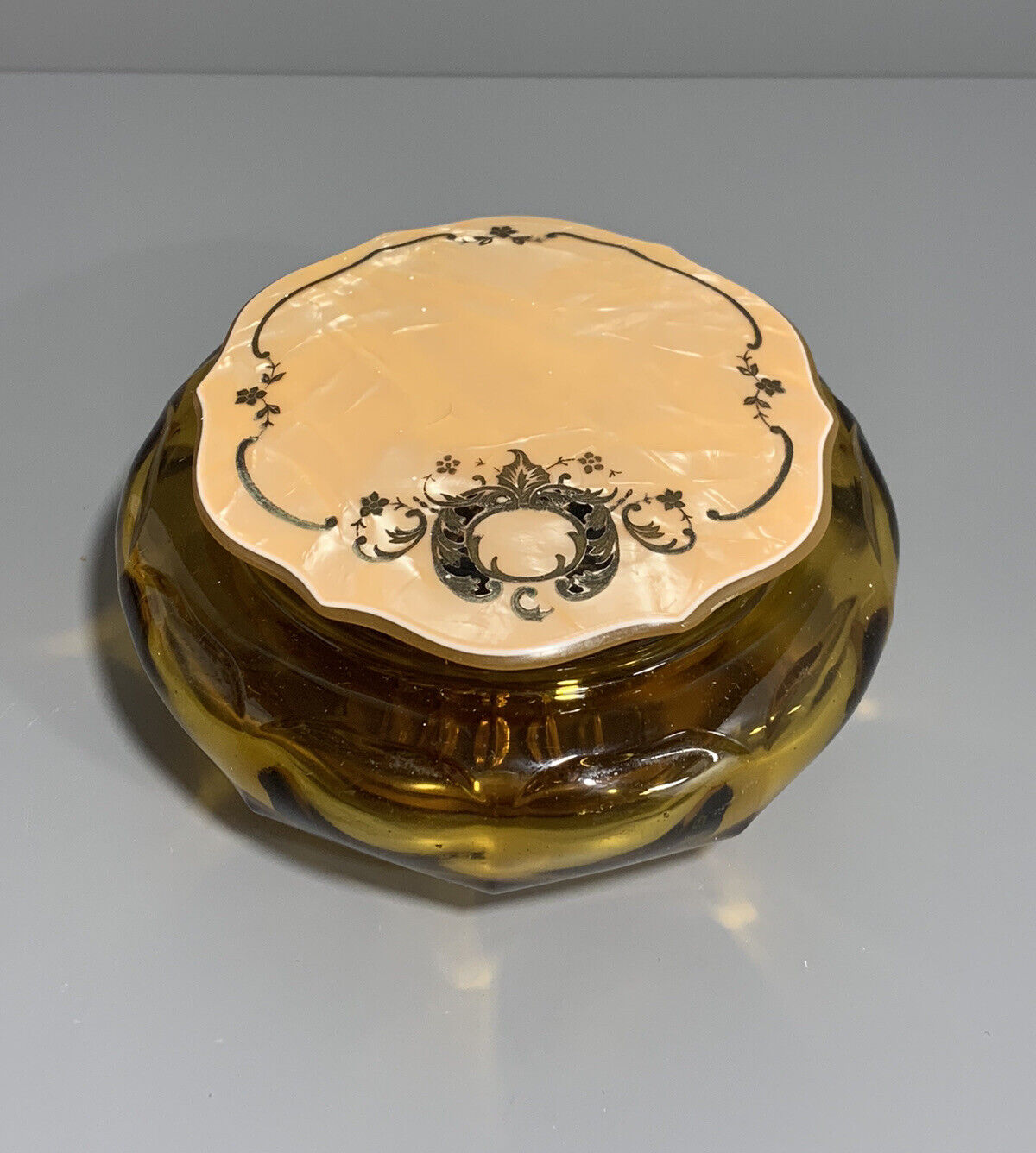 Vintage Amber Glass Vanity Powder Jar w/Peach Decorative Bakelite Plastic Lid