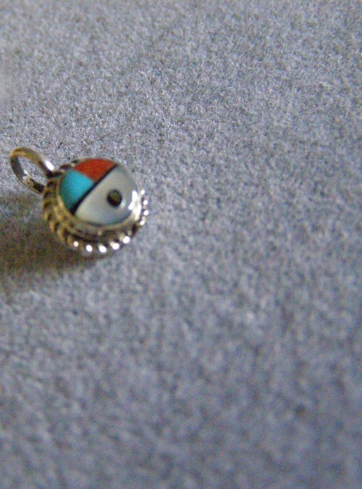 Wigwam Traders Zuni Sun-Face Pendant. Very petite size: #K2174