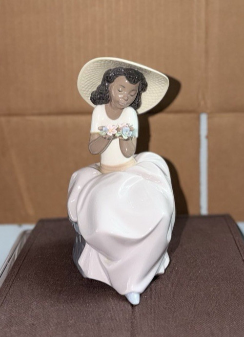 Lladro #6822 