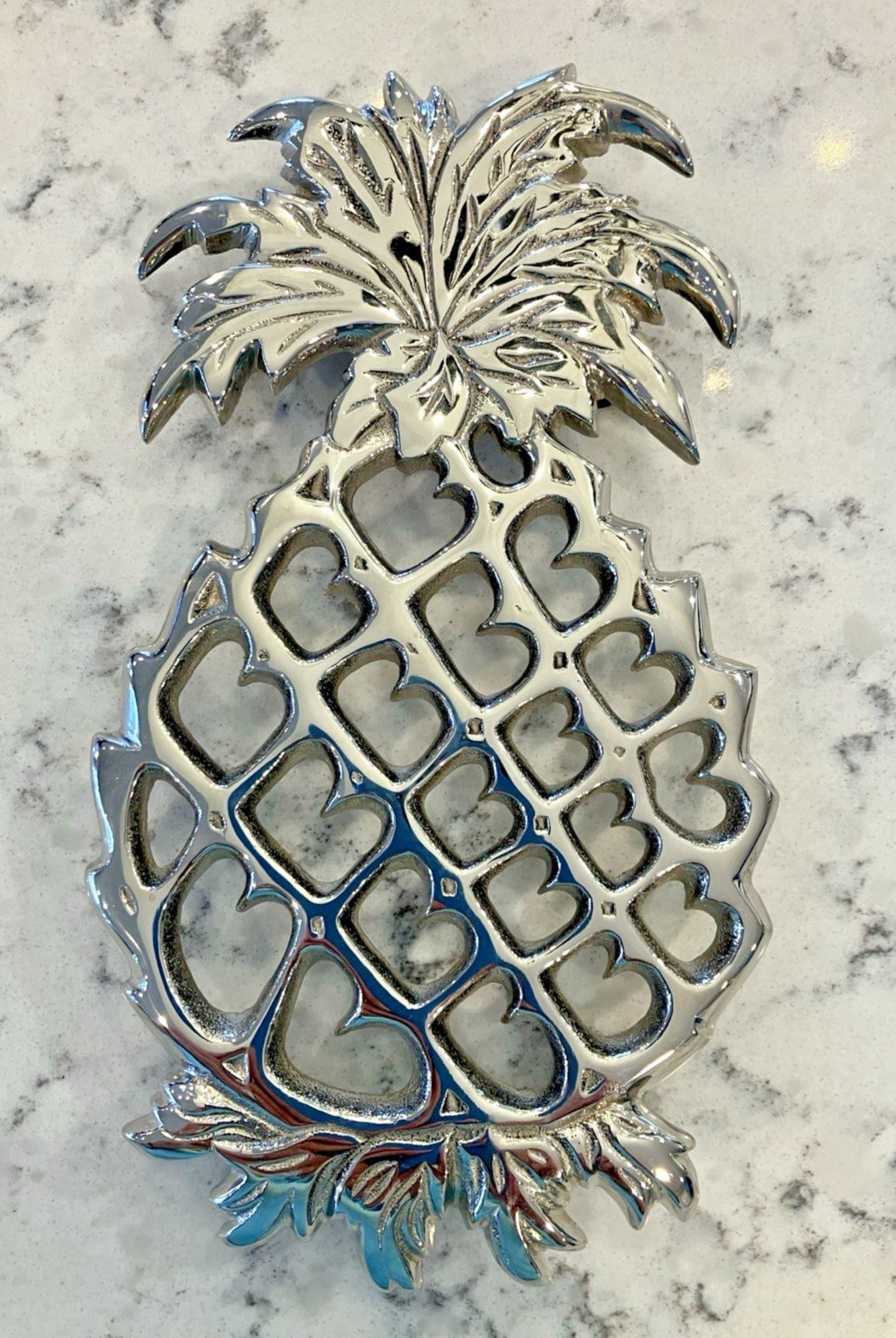 Vtg Colonial Williamsburg Pineapple Footed Trivet Heavy Silver Finish 9x5 Vtg Colonial Williamsburg Pineapple Footed Trivet Heavy Silver Finish 9x5