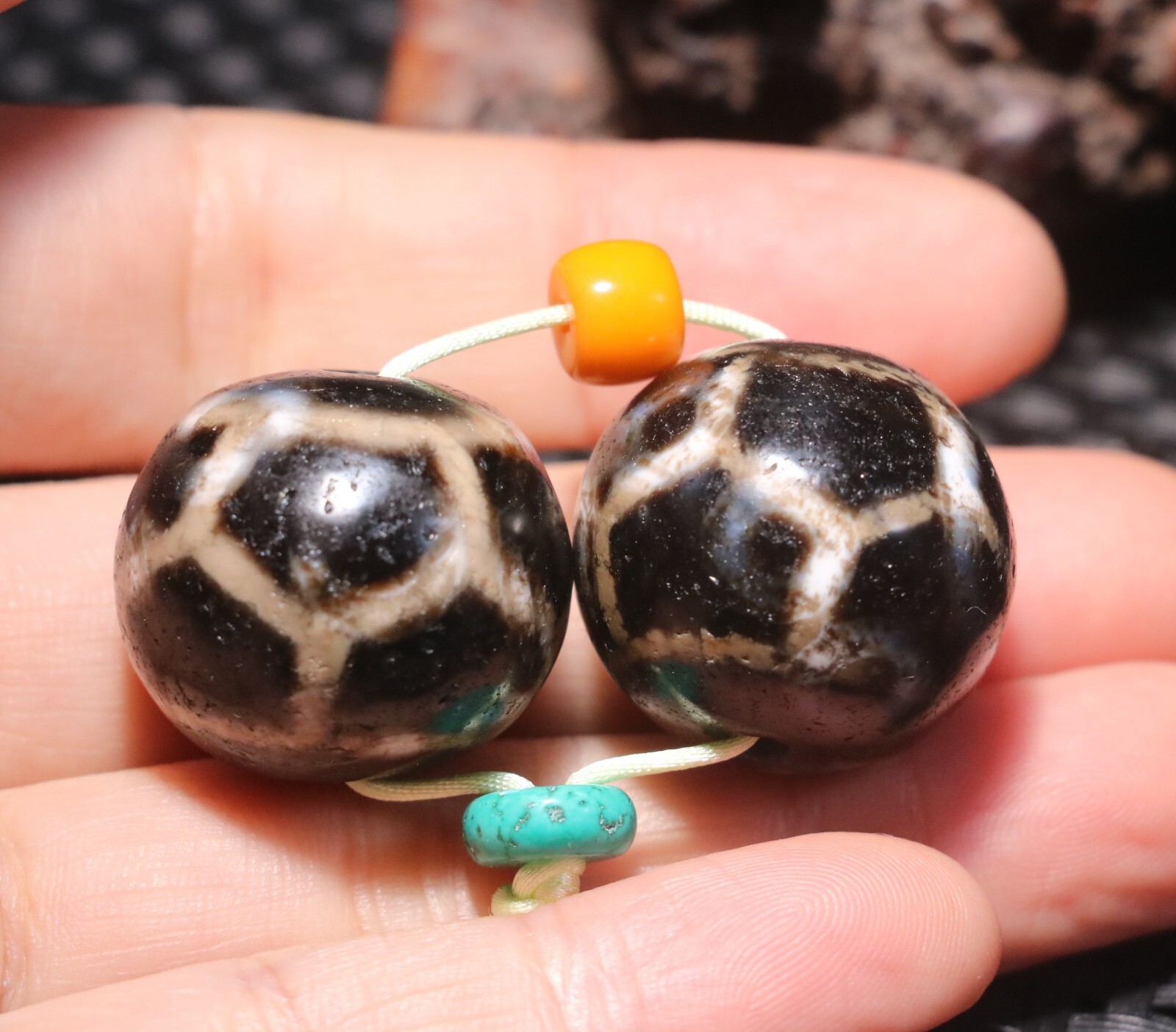 Pair Energy Tibetan old Agate Turtle Shell Round Big Ball Sphere Carving 25MM LS