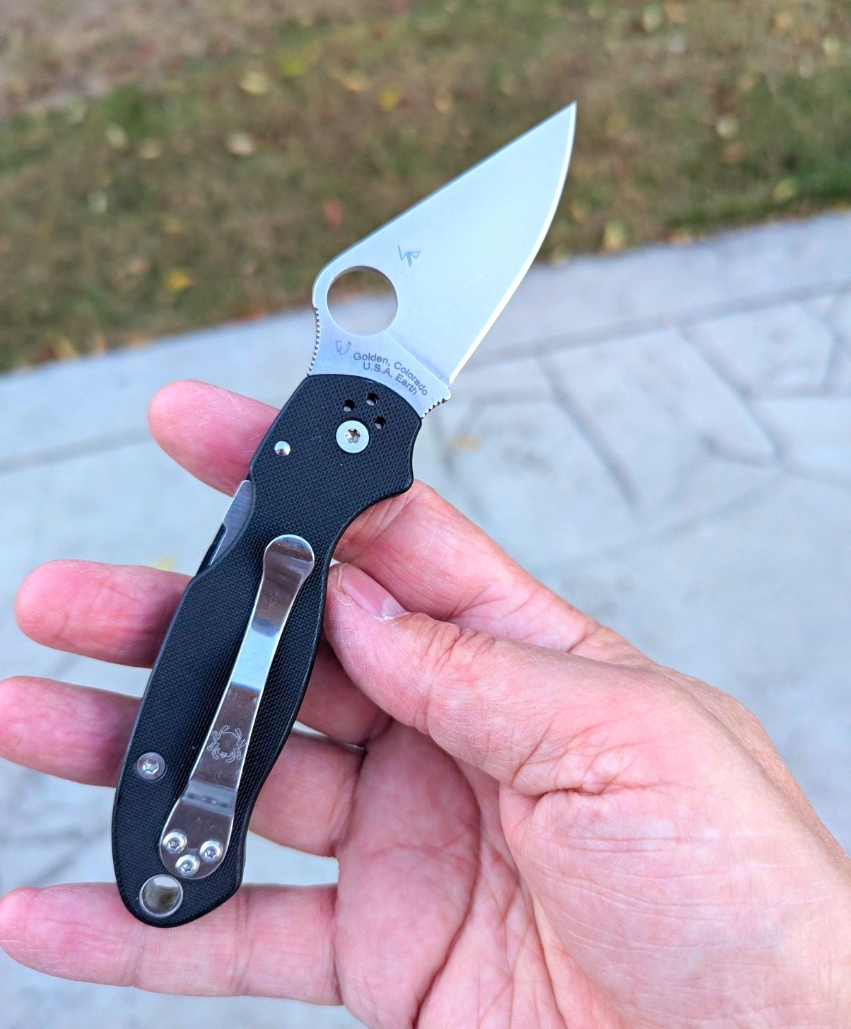 Spyderco Para 3 CPM S45VN Plain Edge Black G-10 Compression Lock Manual