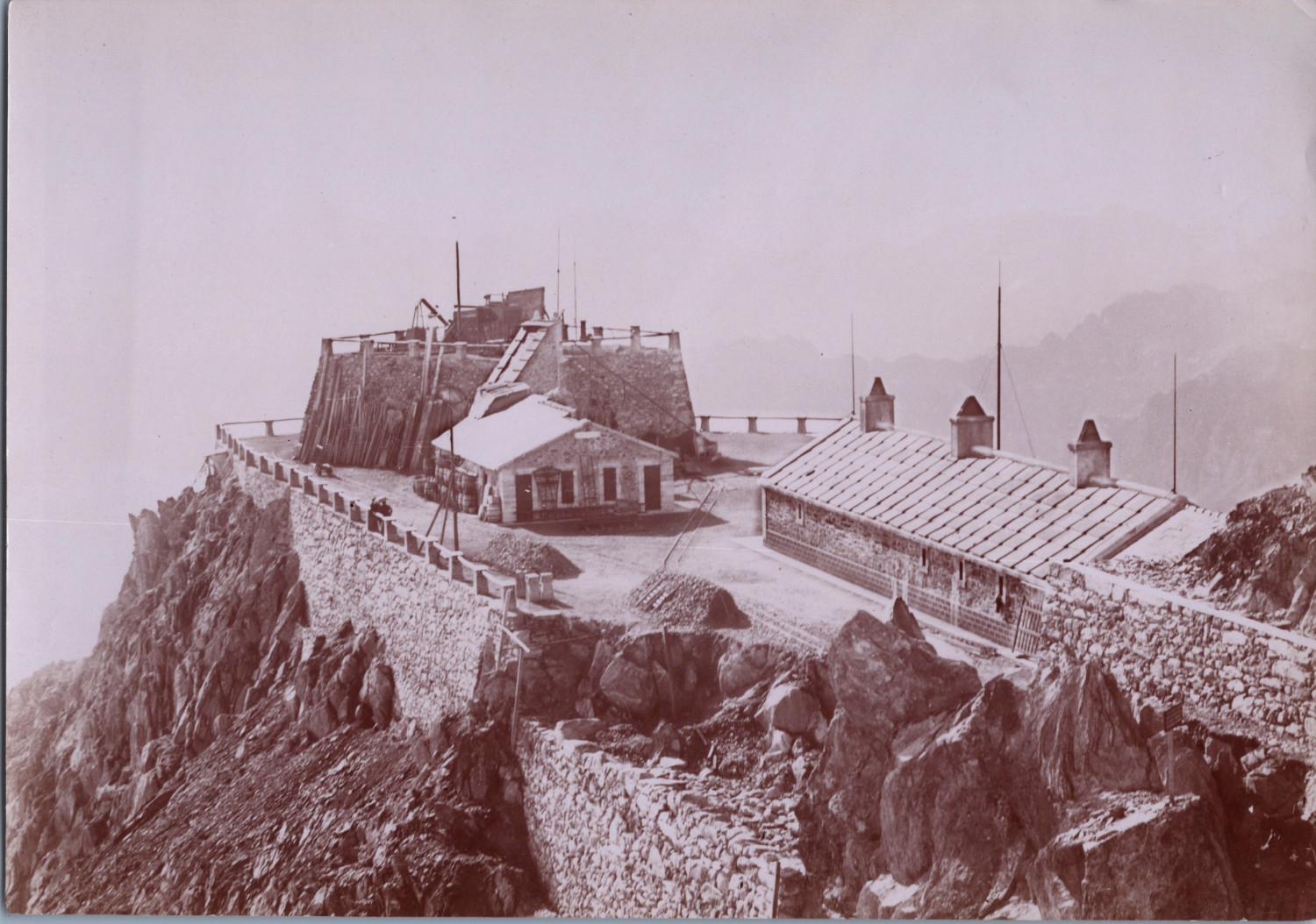 France, Pyrenees, Observatoire du Pic du Midi de Bigorre, vintage print, ca.1900