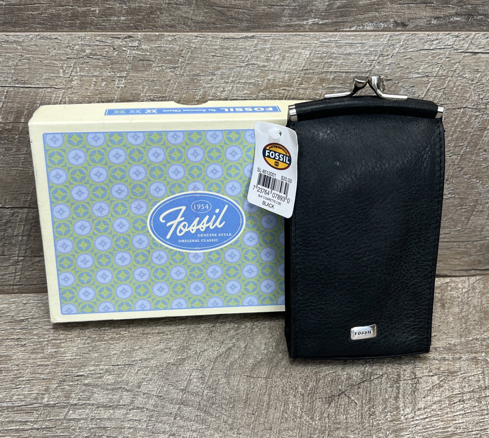 Vintage Fossil Black Genuine Pebble Leather Cigarette Case with Original Box