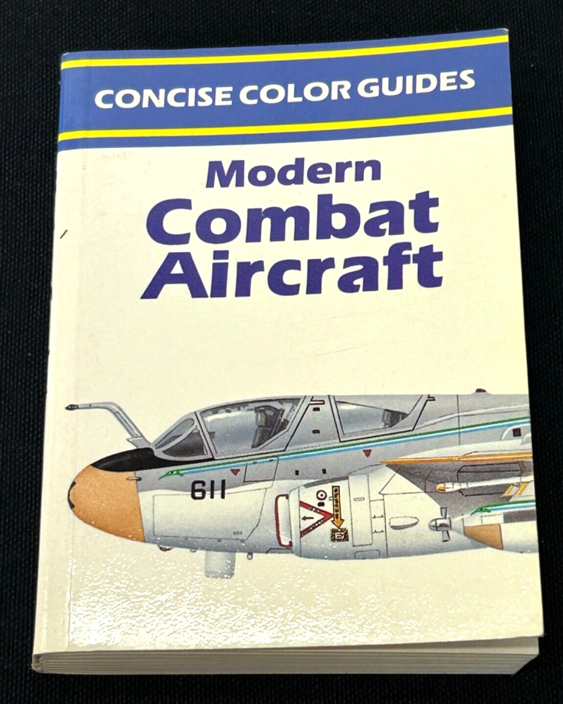 1988 Modern Combat Aircraft Pocket Size Book
