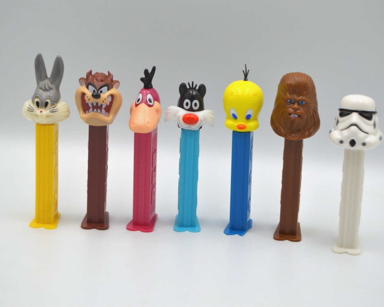 Vintage PEZ Lot Looney Tunes Star Wars Bugs Taz Daffy Sylvester Tweety Chewbacca