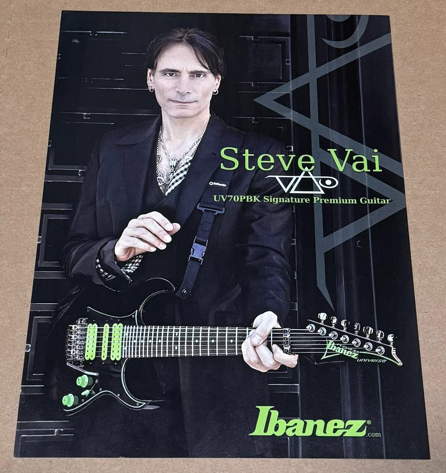 STEVE VAI - Ibanez Guitars - UV70PBK Signature - 2013 Print Ad