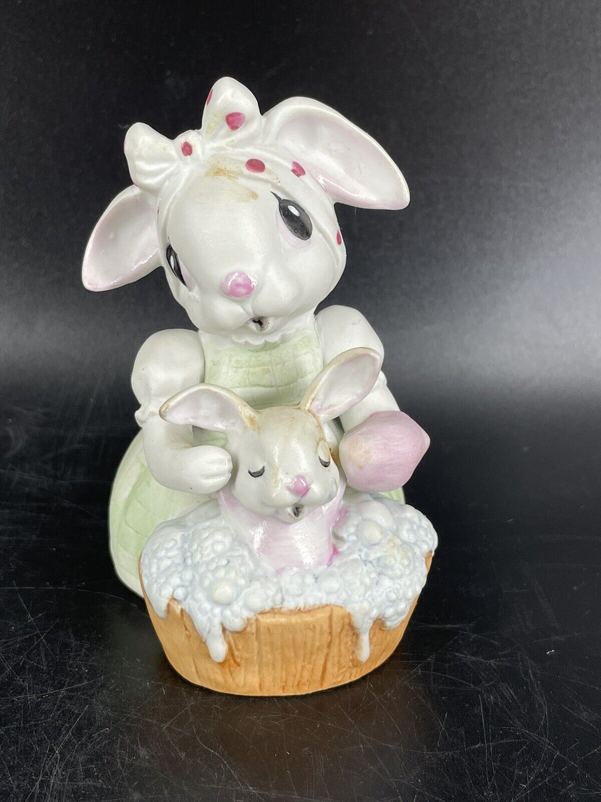 Vintage Fabrizio Easter Mother Bunny Bath Baby Rabbit Tub George Good Figurine