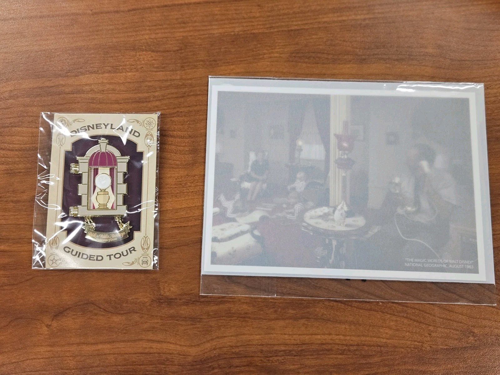 DISNEYLAND WALK IN WALT'S FOOTSTEPS 2026 NEW TOUR COMMEMORATIVE PIN & CARD