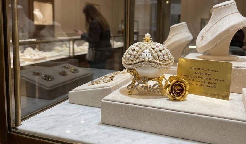 2011 Fabergé Egg Real Egg 24k Gold Swarovki & Pure Gold Rose Faberge Musical box
