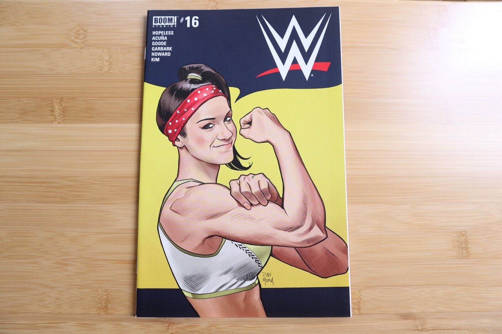 WWE #16 Dan Mora Rosie Riveter Homage Cover Variant Boom NM - 2018