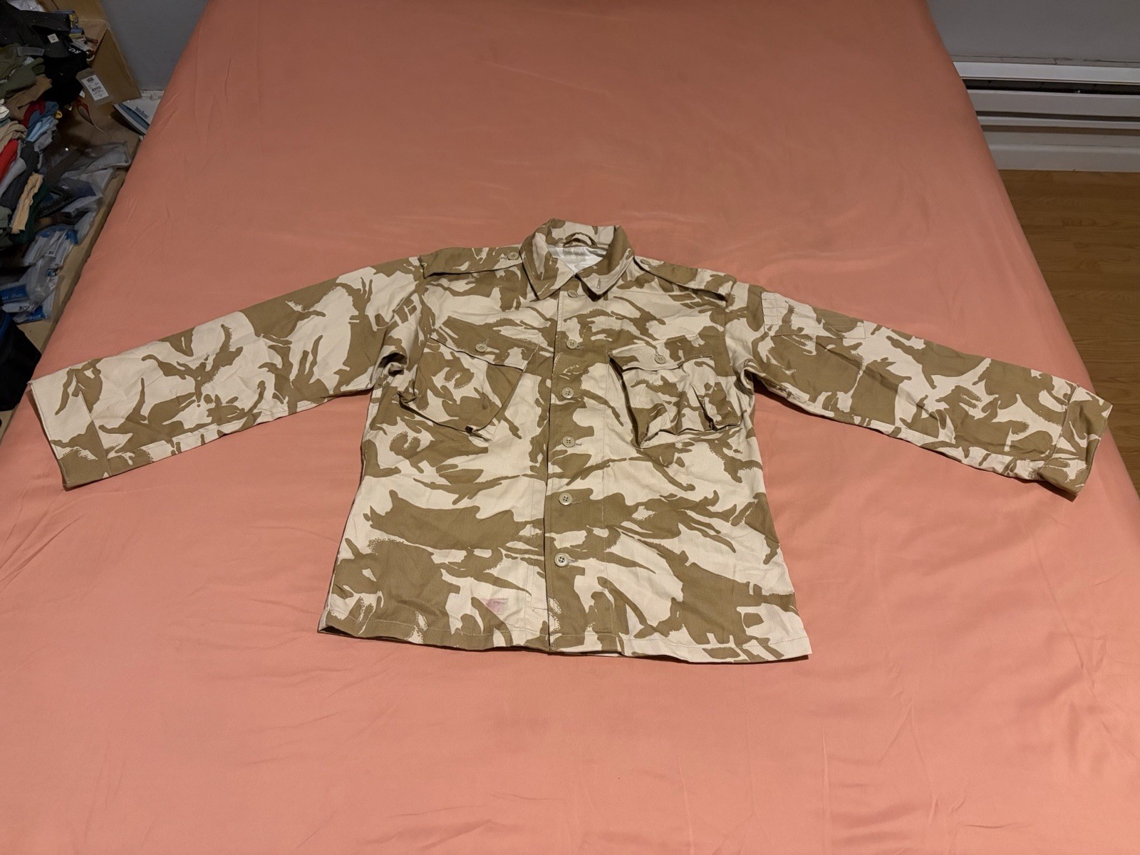 British Army Lightweight Desert DPM Combat Jacket Size 170/96 (NATO 6070/8896) British Army Lightweight Desert DPM Combat Jacket Size 170/96 (NATO 6070/8896)