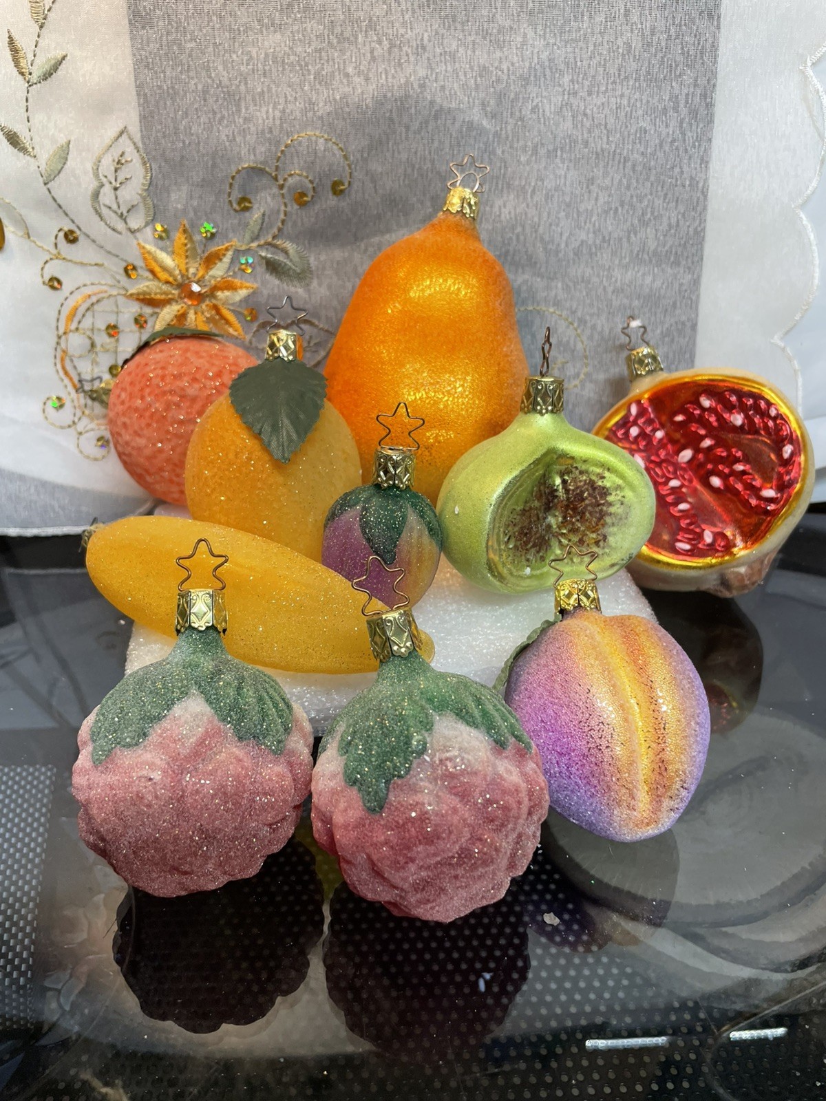 VINTAGE LOT OF 9 SUGARED FRUIT INGE GLAS Christmas Ornaments