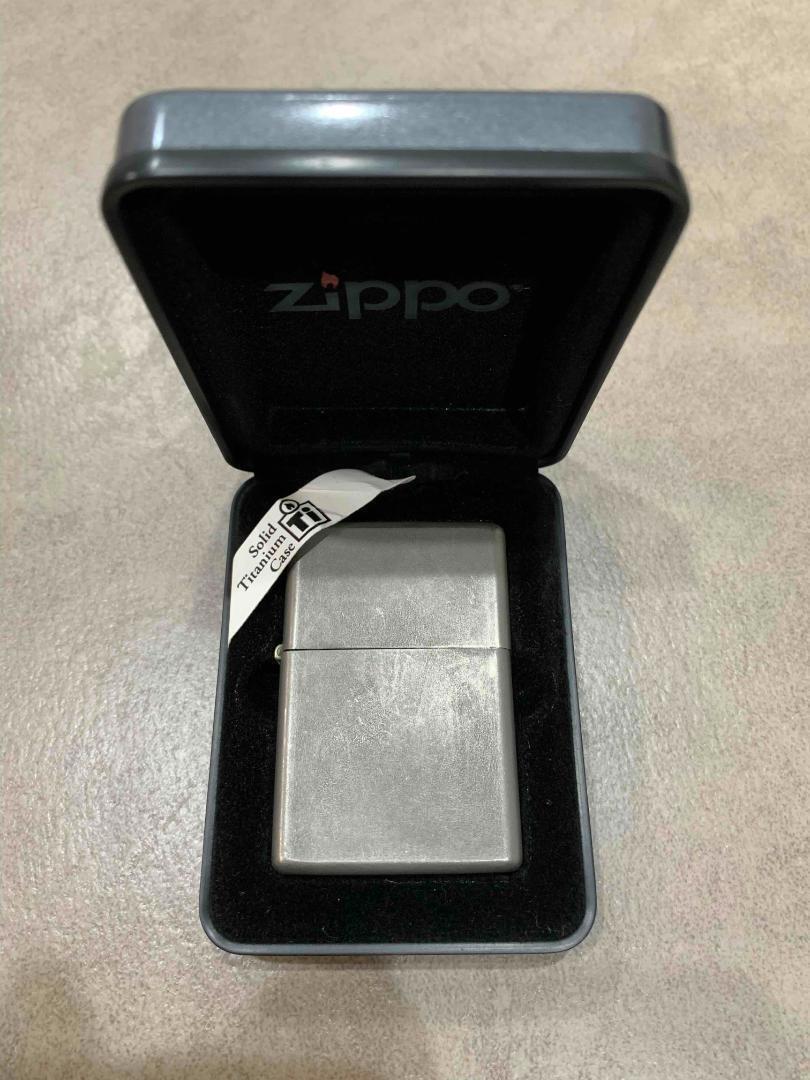 Rare ZIPPO Solid Titanium Solid Titanium 001