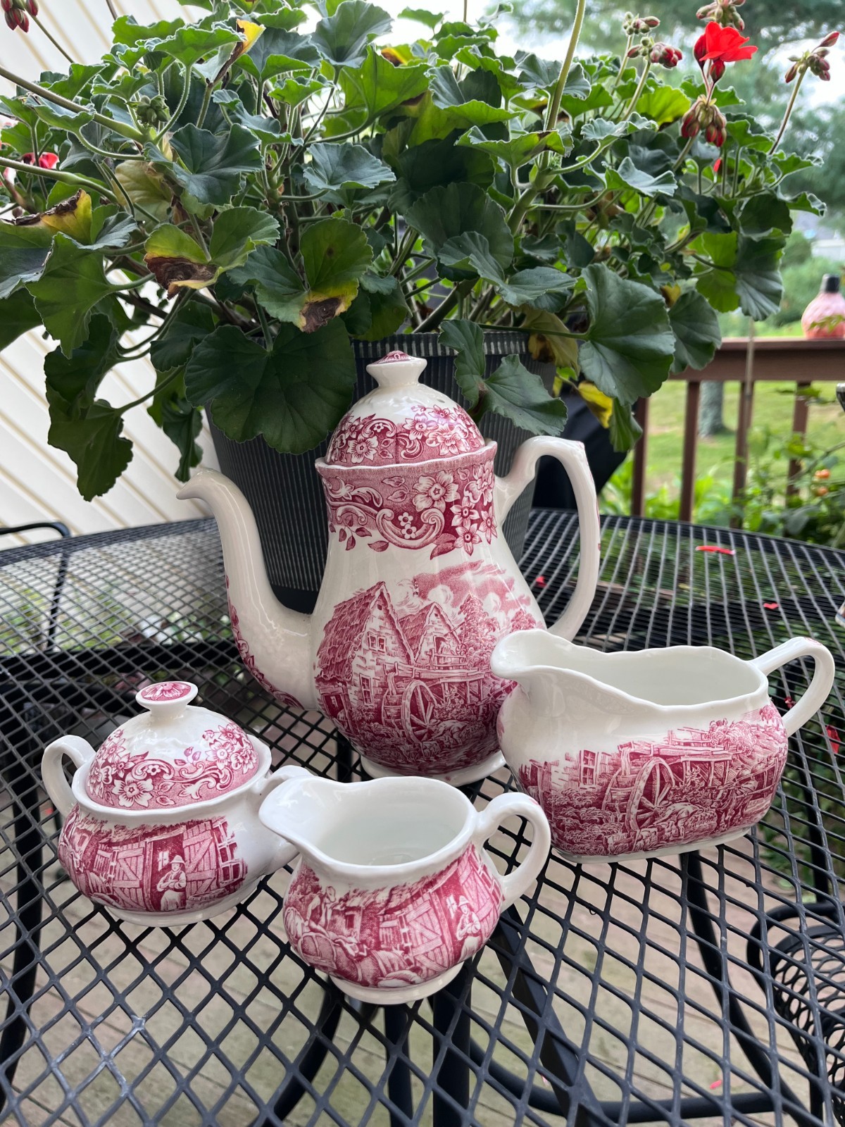 Royal Tudor Ware 17th Century England  4 PC Tea Set Red Transferware W.N. Mellor