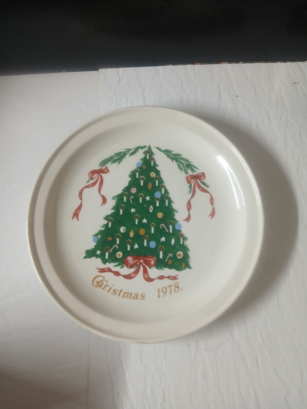 Vintage 1978 Lillian Vernon Christmas Tree Plate Carrigaline Pottery Ireland