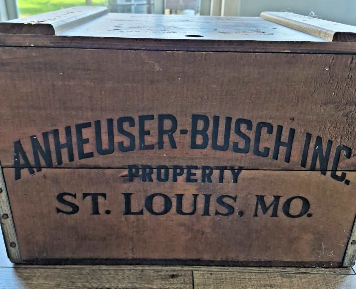 Vintage 1976 Anheuser Busch Budweiser Centennial Wooden Beer Crate 1876-1976 Box