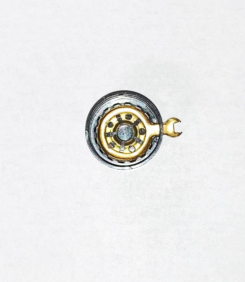 New Brass Original Leviton Lumiline Bulb Tube Deep End Cap Socket New Brass Original Leviton Lumiline Bulb Tube Deep End Cap Socket