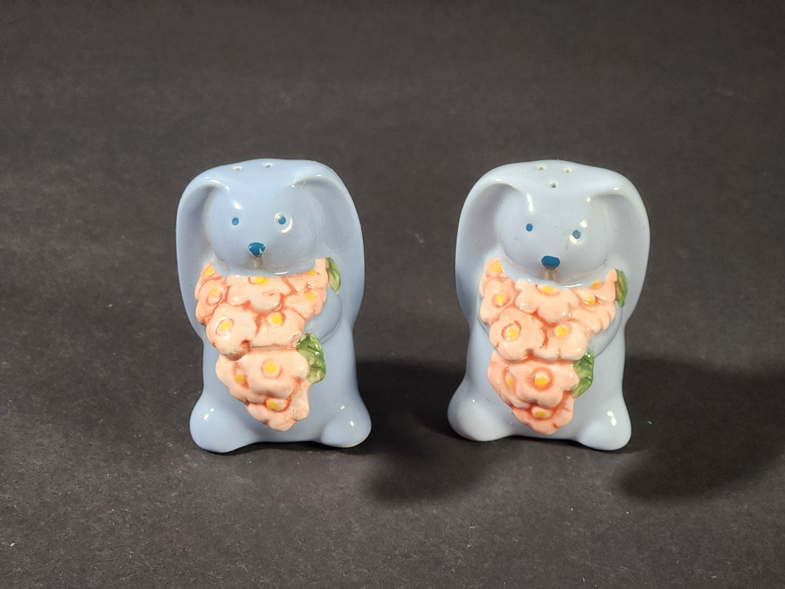 Blue Bunny Mates & Flowers Salt & Pepper Shakers (SP3)