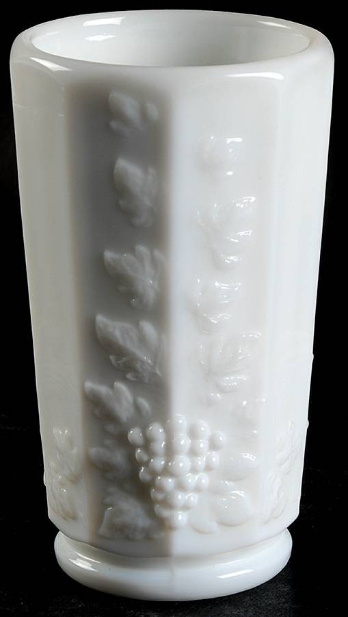 Westmoreland Paneled Grape Milk Glass Juice Glass 769614