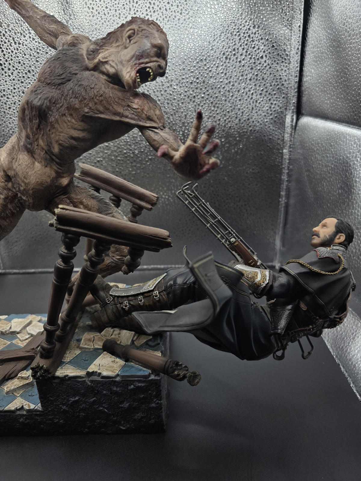 The Order: 1886 “The Endless Duel” Statue Premium Edition Galahad fighting Lycan