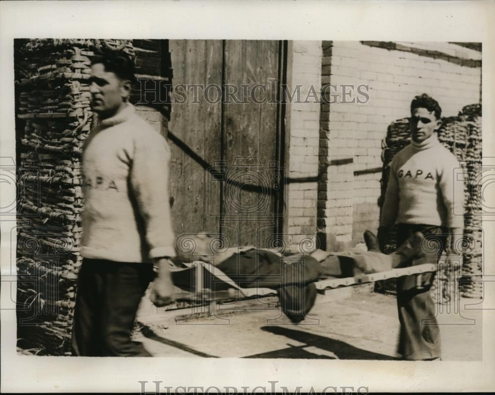 1941 Press Photo injured seaman from torpedoed Portuguese vessel \