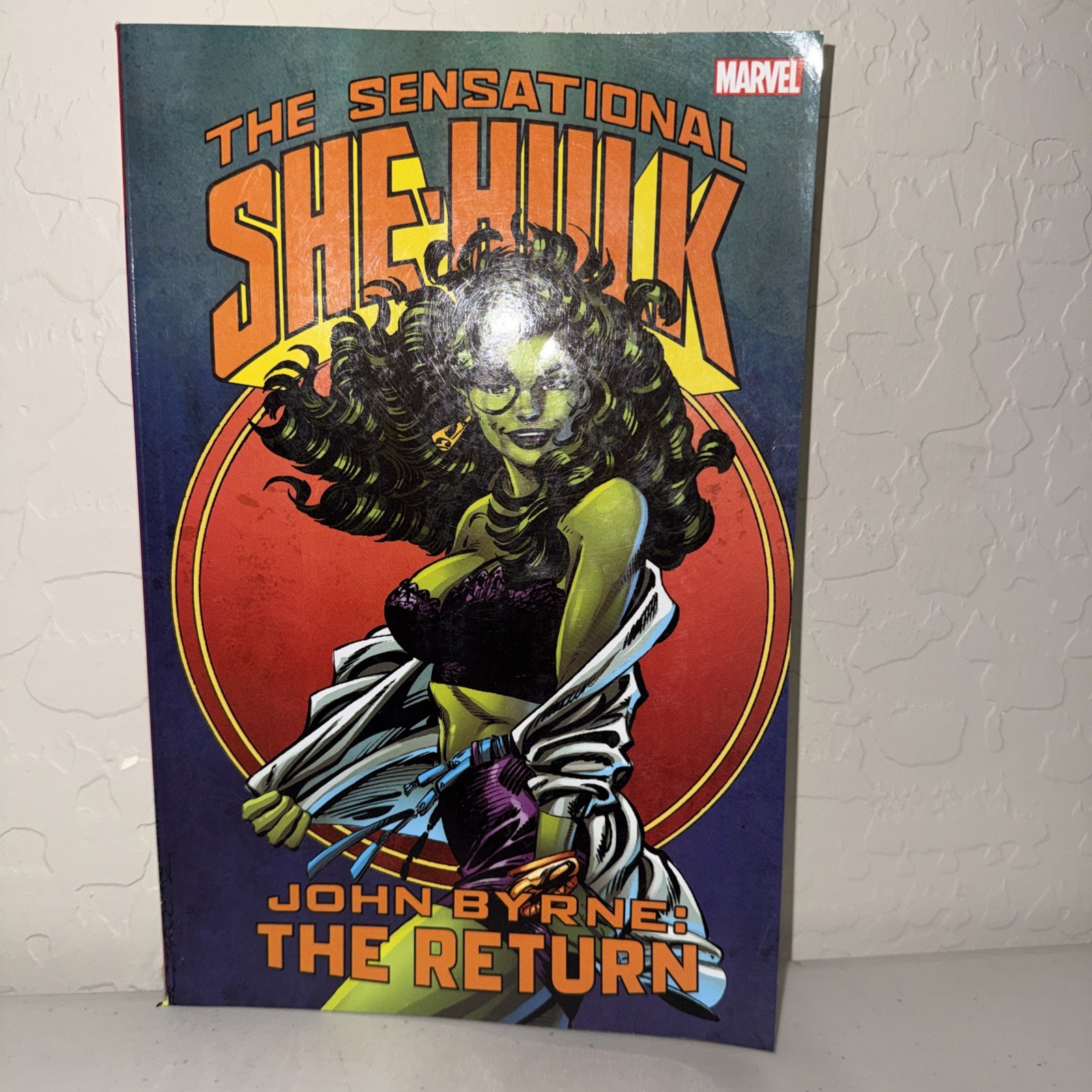 Sensational She-Hulk by John Byrne: the Return (Marvel Comics 2016) Sensational She-Hulk by John Byrne: the Return (Marvel Comics 2016)