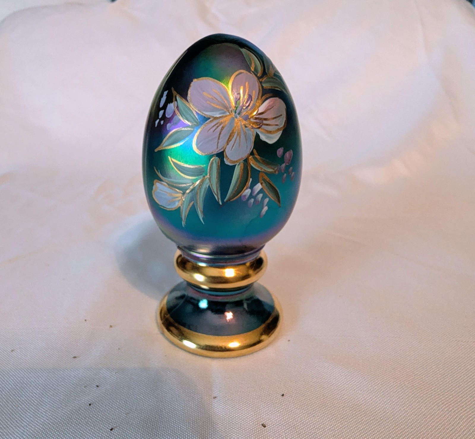 Fenton Glass HP Iridescent Pedestal Egg~Ltd. Edition~Signed JK Spindler