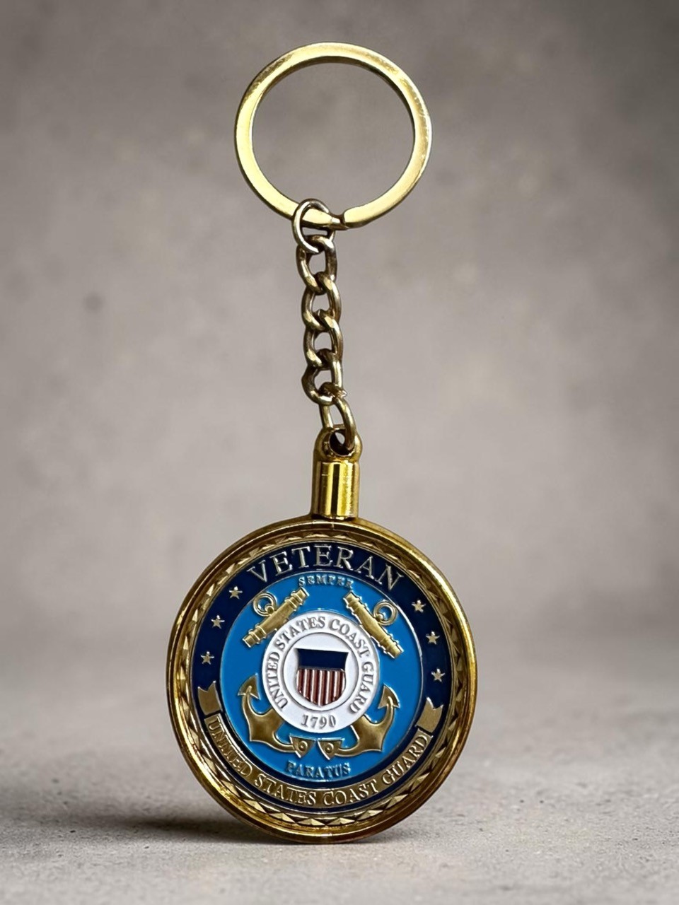 NEW USCG U.S. Coast Guard Veteran Challenge Coin Keychain ·FAST SHIPPING· ·NEW·