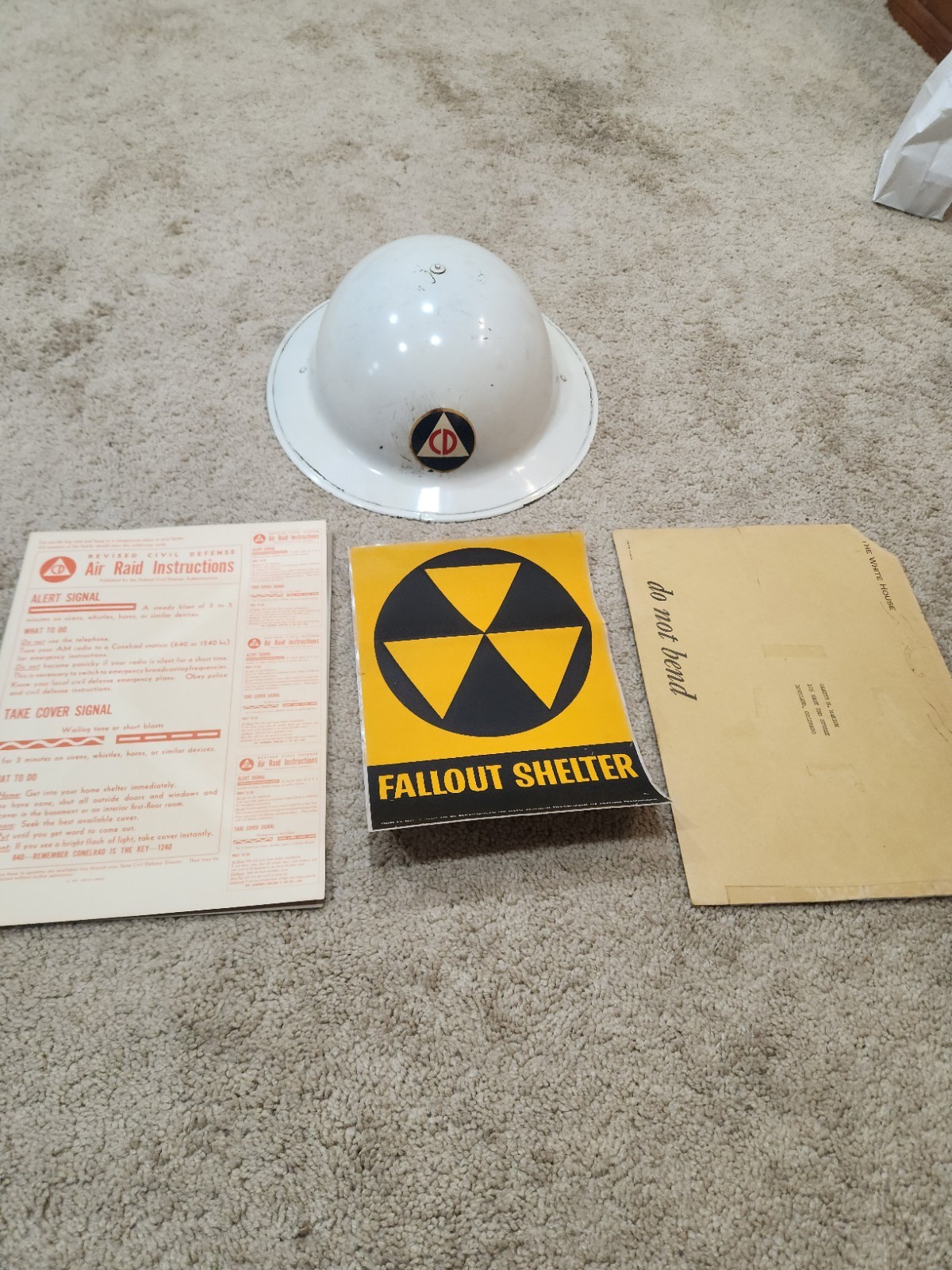 American Civil Defense Helmet W/ Air Raid Instructions RARE
