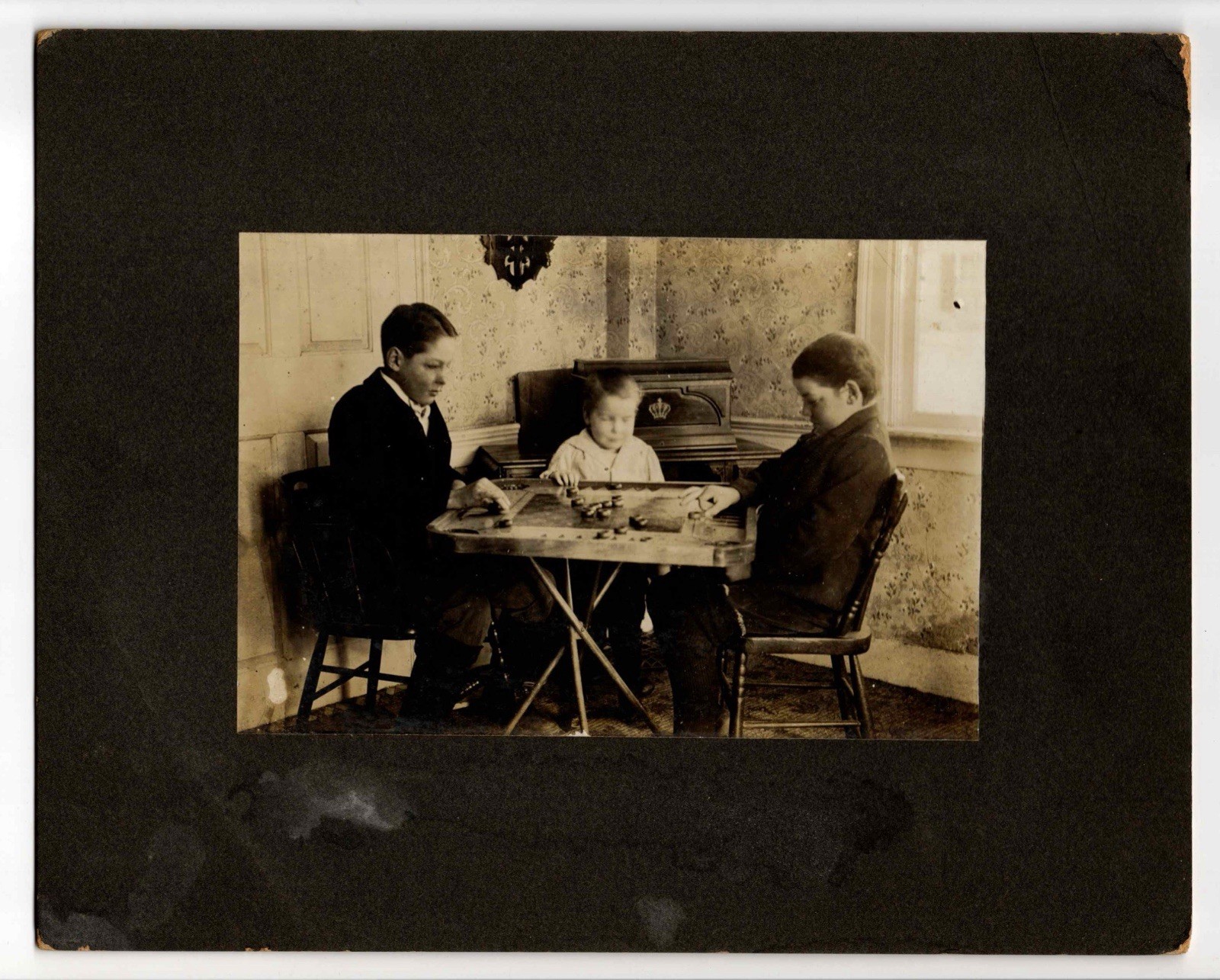 Antique c. 1910 Children Playing Carrom Checkers Game Photo On Board 8x10”