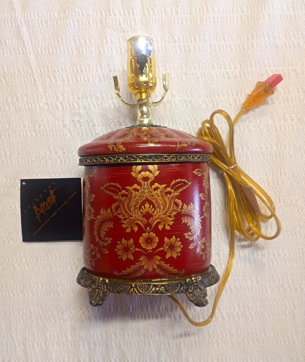 VTG Oriental Accents Red & Gold Floral Table Lamp, Corded Electric, Knob Control