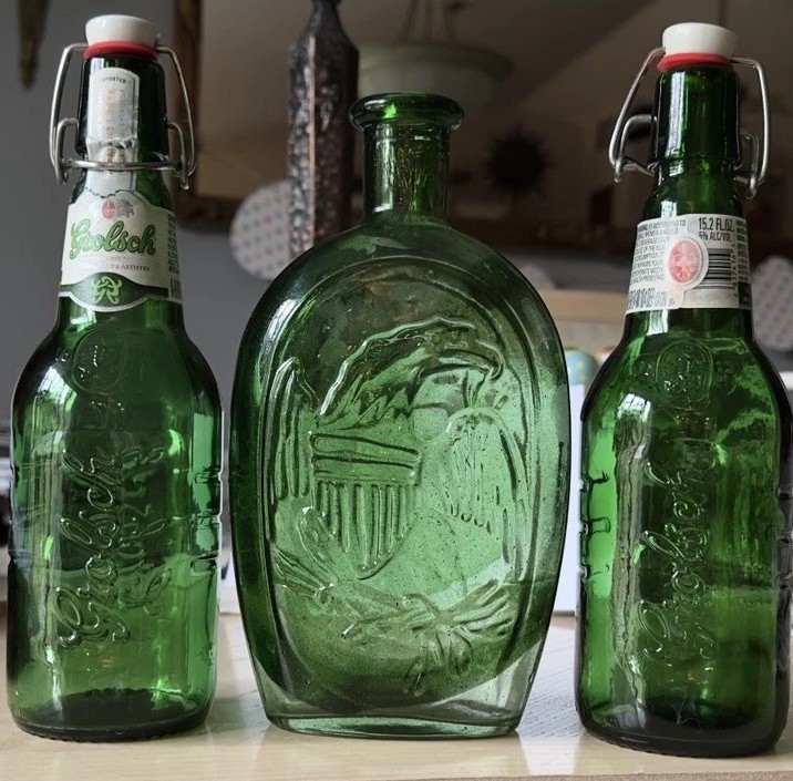 Grolsch Green Glass Collectible Bottles 15.2 fl. oz Embossed Swing-Top Caps set Grolsch Green Glass Collectible Bottles 15.2 fl. oz Embossed Swing-Top Caps set
