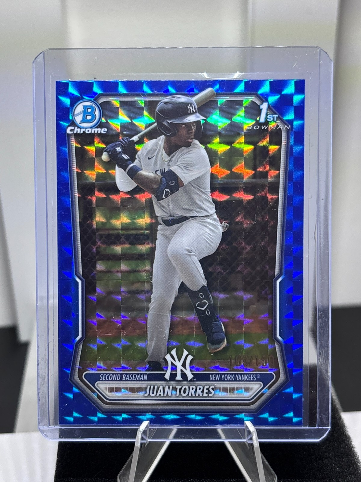 JUAN TORRES 2026 BOWMAN CHROME 1ST BLUE GEOMETRIC /150 #BCP-75 YANKEES