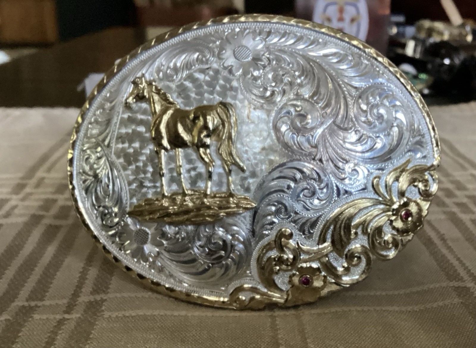 MONTANA SILVERSMITHS SILVER & GOLD HORSE OVAL BELT BUCKLE $140