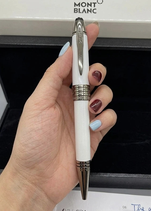 Montblanc JFK Special Edition White Silver Ballpoint Pen w/ Gift Box - NEW 2026