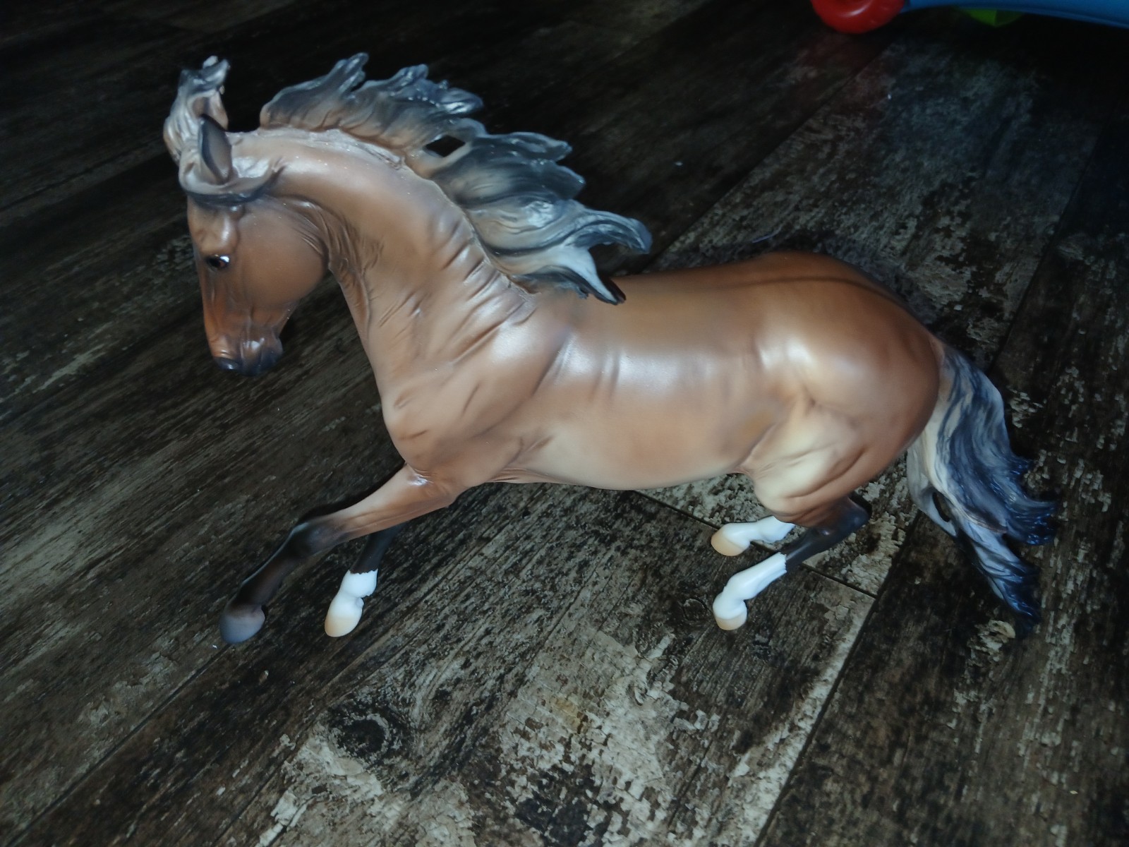 Breyer Horse Club Model Fall Special Guillermo